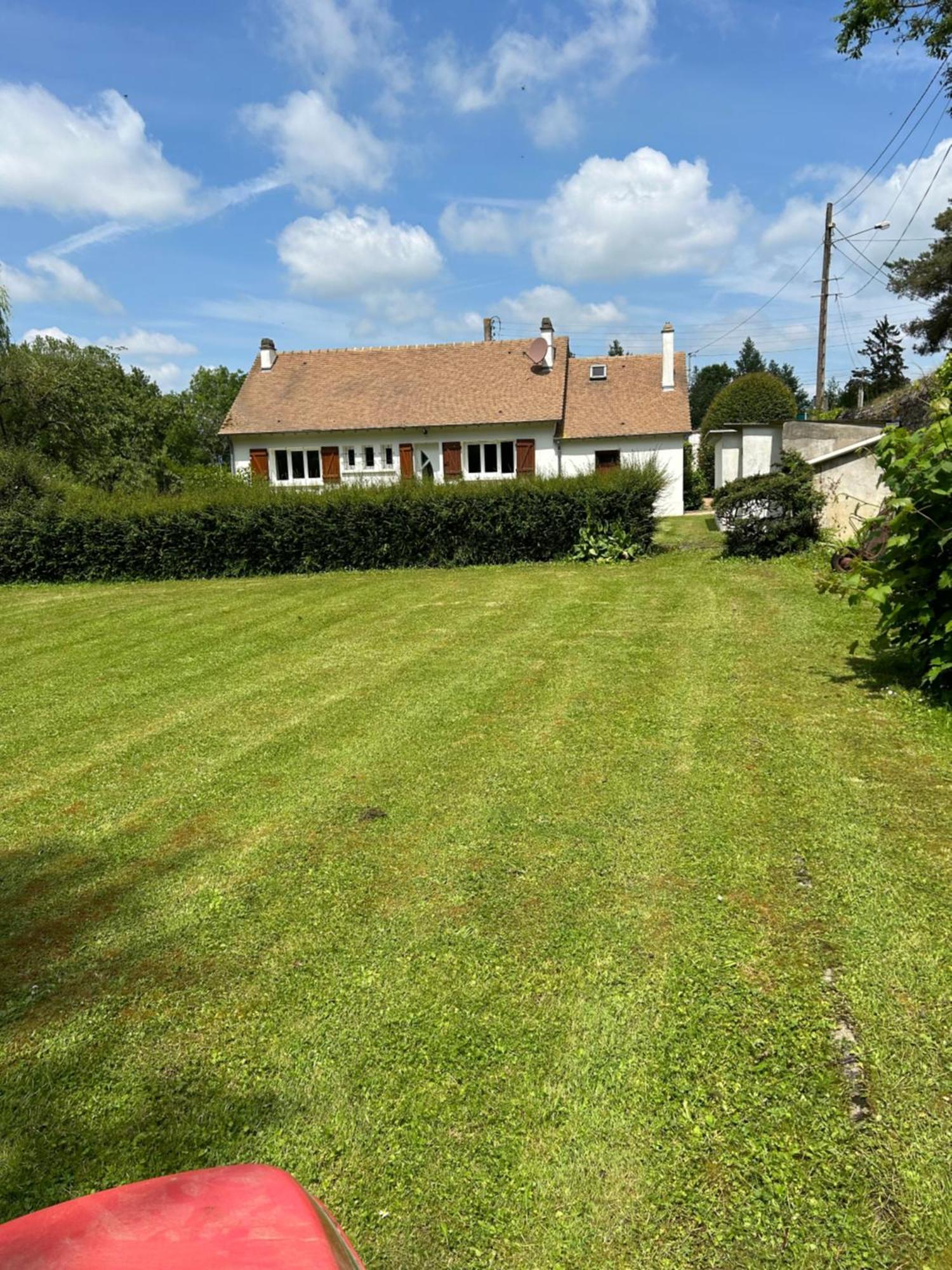 Maison Au Calme Avec Riviere A Cote De Chartres Saint-Prest Esterno foto